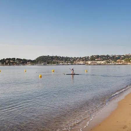 Odalys Et Les Canissons 4* Cavalaire-sur-Mer