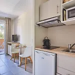 Odalys Et Les Canissons Apart-hotel 4*