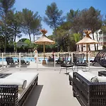 Odalys Et Les Canissons 4*