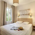 Odalys Et Les Canissons Hotel apartamentowy Cavalaire-sur-Mer