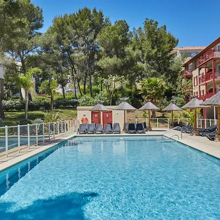 Prestige Odalys Les Canissons Apartmanhotel *