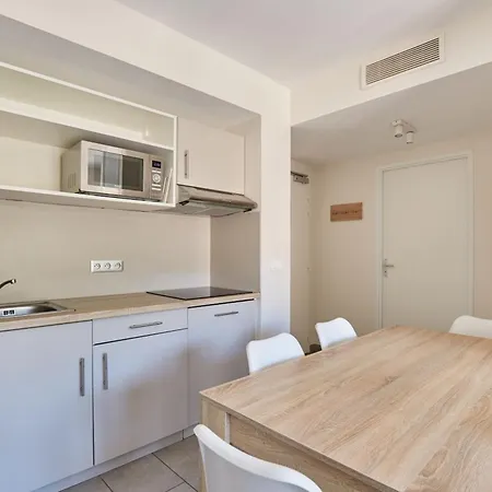 Apartmanhotel Prestige Odalys Les Canissons *