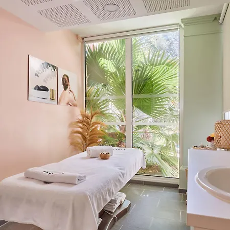 Odalys Et Les Canissons 4* Cavalaire-sur-Mer