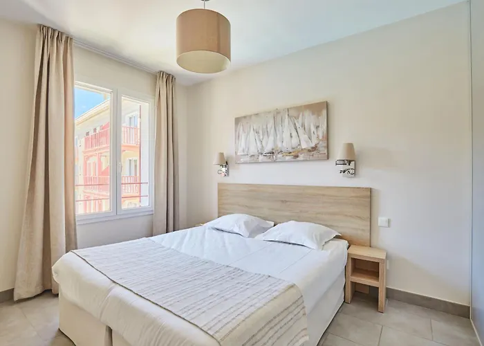 Odalys Résidence Et Les Canissons 4*