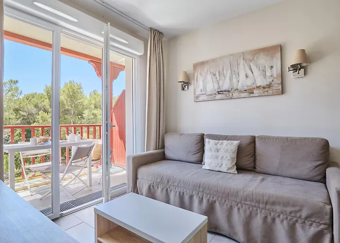 Odalys Résidence Et Les Canissons 4*