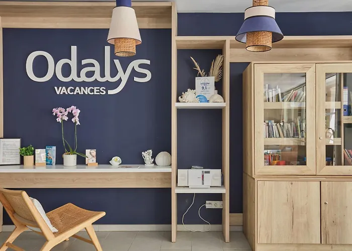 Apartahotel Odalys Résidence Et Les Canissons