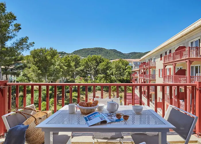 Odalys Résidence Et Les Canissons 4* Cavalaire-sur-Mer