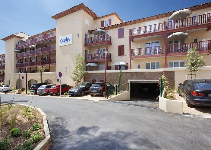 Odalys Résidence Et Les Canissons 4*
